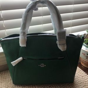 Green AUTHENTIC Coach purse and wristlet NEW